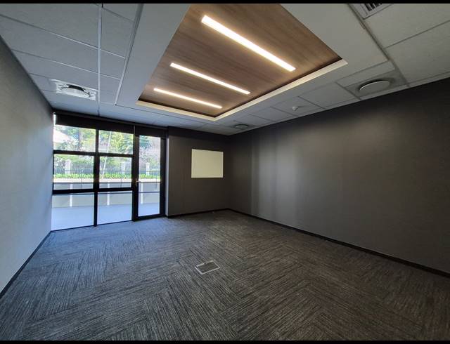 728M² OFFICE TO LET IN MELROSE ESTATE